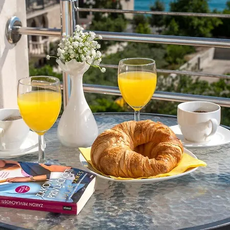 Apartment Lovely In *