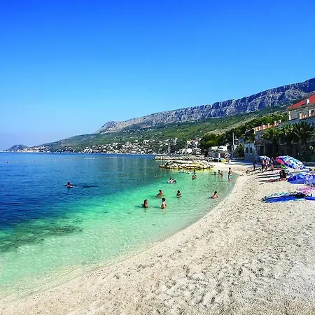 Lovely In Apartment *